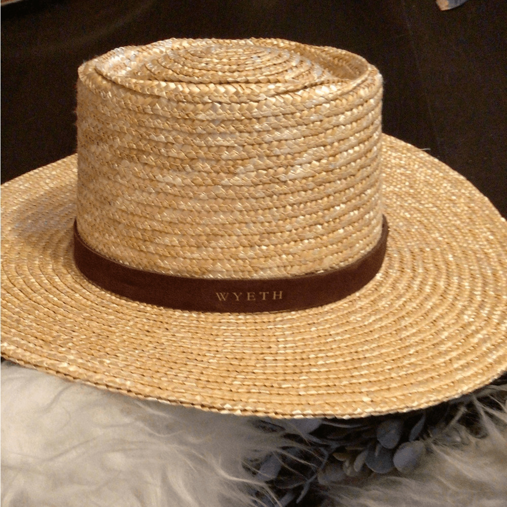 NEW! RARe Wyeth Straw boater